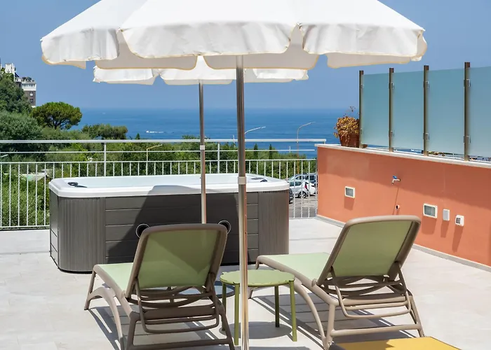 Apartment Futura Funky House - De Vivo Realty *